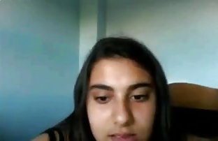 დილით მისი ახალგაზრდა ცოლი.