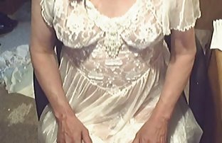 ლამაზი Mandy Dee